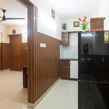 Mayflower Airport Launge Nedumbassery Exterior photo