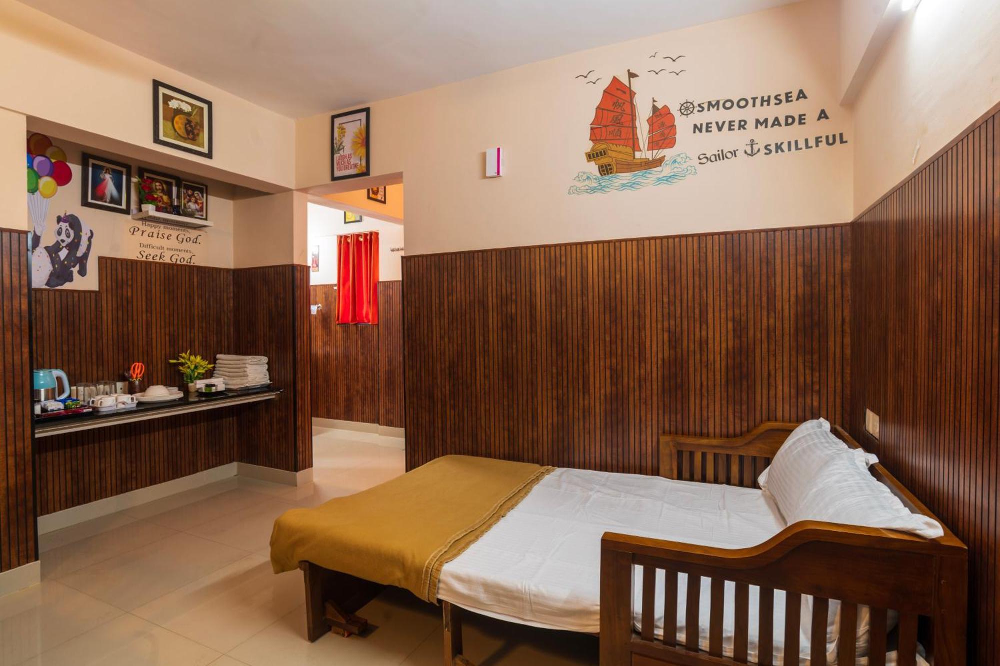 Apartment Mayflower Airport Launge Nedumbassery