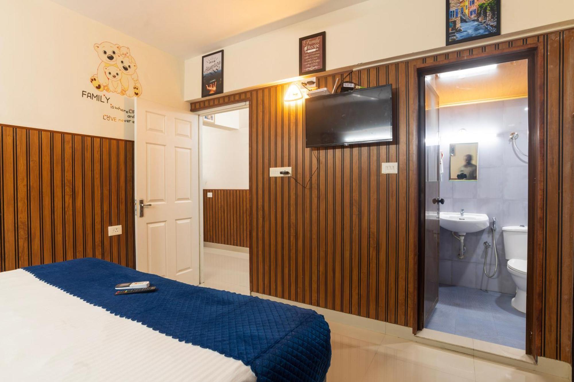 Mayflower Airport Launge Apartment
